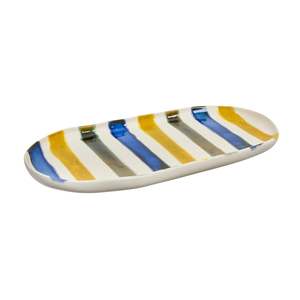 Lifestyle: Robert Gordon  Oval Platter / Mid Summer