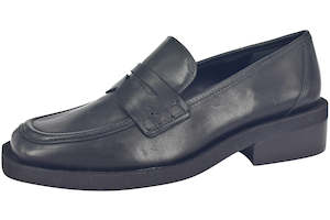 Carrano: Carrano Loafer Black