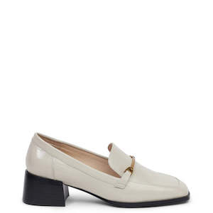 Loafers Brogues: Kathryn Wilson Gio Loafer Stone Hi Shine