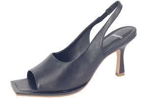 Carrano: Carrano 609002 Black Leather Slingback