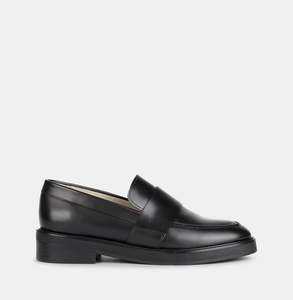 Loafers Brogues: Ivylee California Black