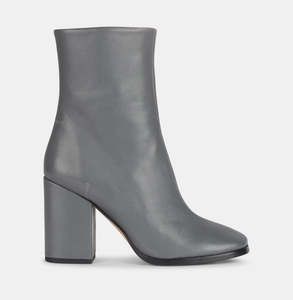 Ivy Lee: Ivylee Rosy Grey Nappa Leather
