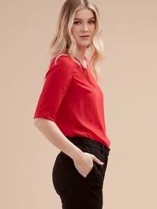 Our Navy Favs: Our Favourite Work Tee