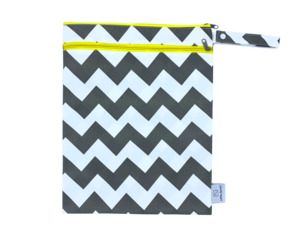 Wet & Dry Bag Gray Chevron