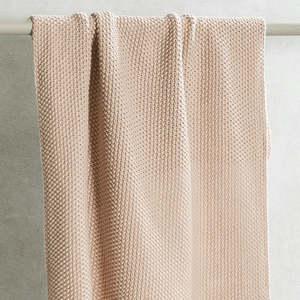 Bianca Lorenne: Lavette Petal Hand Towel