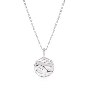 Caja Jewellery: Isla Circle Necklace - Silver