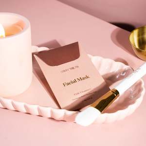 Stray Willow: Facial Mask - Pink Vitamin C