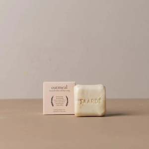 Saarde: Olive Oil Bar Soap - Oatmeal