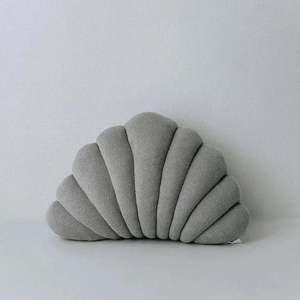 Cushions 1: SMALL SHELL CUSHION - MIST