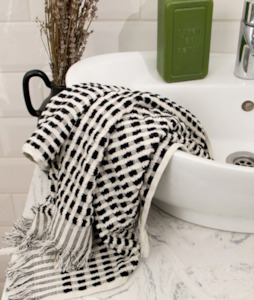 Bath Towels: Amalfi Hand Towel