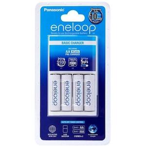 Panasonic: Panasonic Eneloop Overnight Charger + 4 AA Batteries