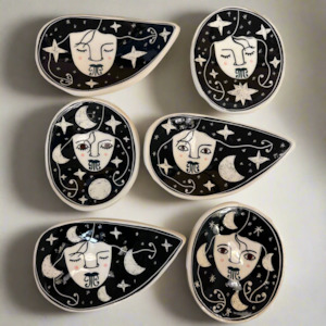 Borrowed Earth: Wahine Dish