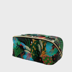 Beauty Accessories: Wāhine in Water Toilet Bag - Geraldine