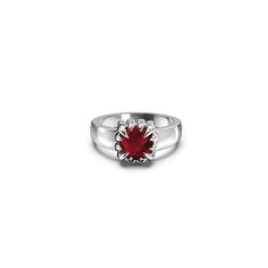 Baby Claw Ring Garnet
