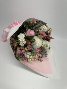 Products: Pink Beauty Bouquet - Jan Maree Flowers