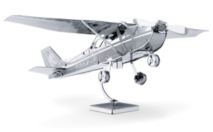 Metal Earth – Cessna Skyhawk – JAYZ International