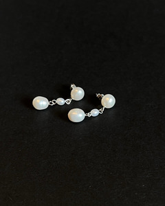 Last: Mini White Pearl Chain Earrings