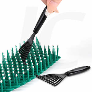 Comb Brush Roller Clip: Brush Cleaner Rake Small 1pc J23BCR