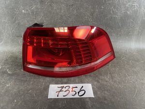 Products: VW VOLKSWAGEN PASSAT VARIANT B7 Genuine Taillight 3AF 945 208 Right Side x1