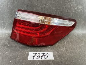Products: LEXUS LS LS450 LS600h USF40 USF45 USF41 USF46 Taillight 50-89 Right Side x1