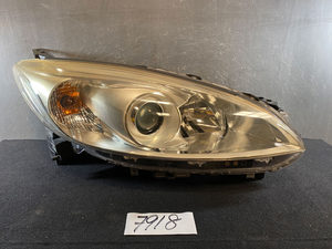 MAZDA PREMACY CW / NISSAN LAFESTA HID Headlight P9566 Right Side x1