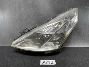 NISSAN TEANA J32 Headlight KOITO 100-63987 Left Side x1 DAMAGED