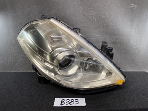 NISSAN TIIDA LATIO C11 HID Headlight P7780 Right Side x1 DAMAGED