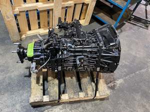 ISUZU: Rebuilt MZW6P-4HK1
4 Cyl model.
Starter motor hole in bell housing.
*Exchange only*