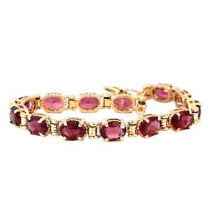 Oval Garnet Bracelet in 14ct Rose Gold