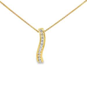 Jewellery Pendants: Curve Diamond Pendant 18ct Yellow Gold