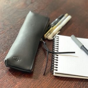 Products: Leather Pencil Case (Make-Up Brush Case) - Jennifer Strange