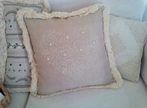 RoseHeart- Cross-stitch design - Jennifer Strange