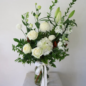 Flowers: Seasonal White & Green Bouquet