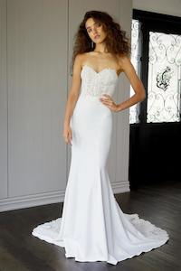 Blush Harmony: Loreena