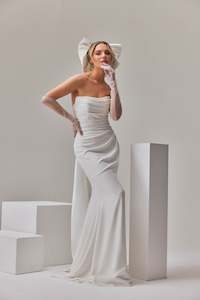 Sheath Collection: Alex