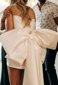 New Arrivals: Ricci Bow Cape