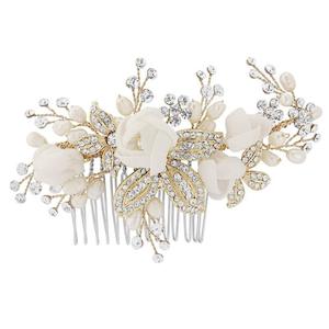 Veils Head Pieces: Freya Luxe Hair Comb