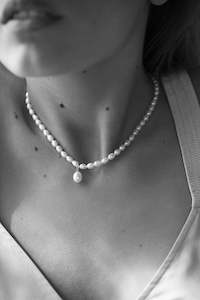 Wedding Accessories: LUCA FRESHWATER PEARL NECKLACE - SILVER