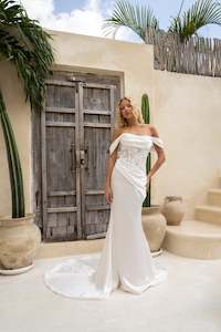 Miss Chloe: GRETCHEN