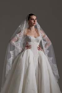 Wedding Accessories: ALEXANDRA veil