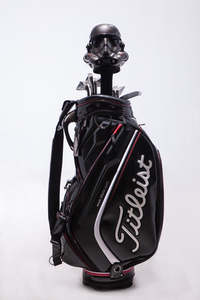 Golf Head Cover: Carbon Fiber Painted StarWars Stormtrooper Golf Head Cover