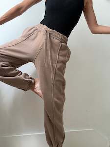 Sprint To The Finish Pants Hickory