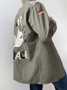 Peace Love Army Shirt AW251