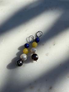 One Off Pieces: Nomad Drops Lapis Pearl Mix
