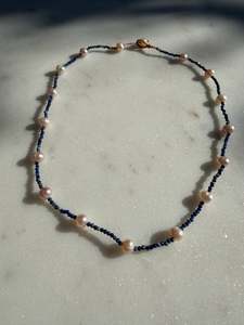 Top Selects: Midnight Pearl Necklace