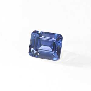 Loose Stone: Loose Gemstone - 1.42ct Cornflower Blue Sapphire