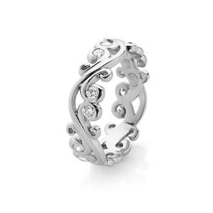 Platinum: Filigree Platinum Diamond Ring