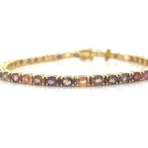 Jewellery Sapphire: 18k Yellow Gold 9.55ct Sapphires Bracelet