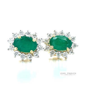Jewellery Emerald: 9k Yellow Gold 0.90ct Emeralds & Diamonds Stud Earrings
