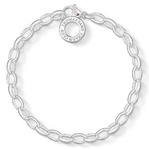 Mothers Day Gifts: THOMAS SABO SS OVAL BELCHER CHARM BRACELET (M)